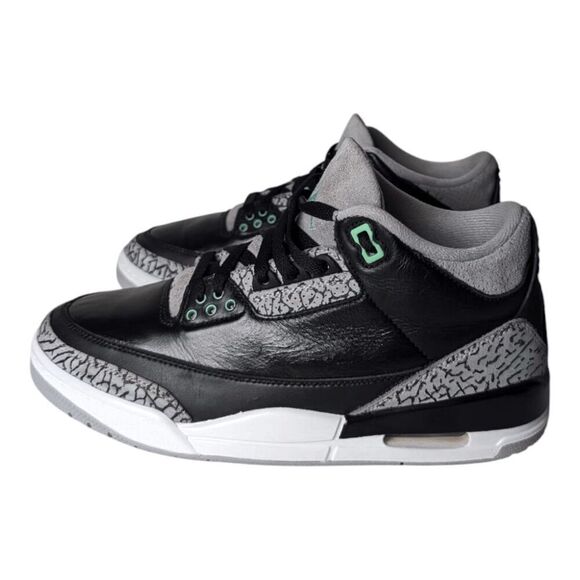 NIKE Air Jordan 3 Retro \'Green Glow\' Sneakers Size 8 main image 9